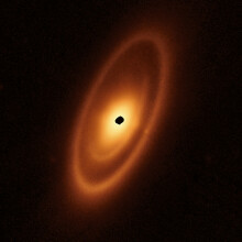 The belts around the star Fomalhaut, as imaged by the James Webb Space Telescope.